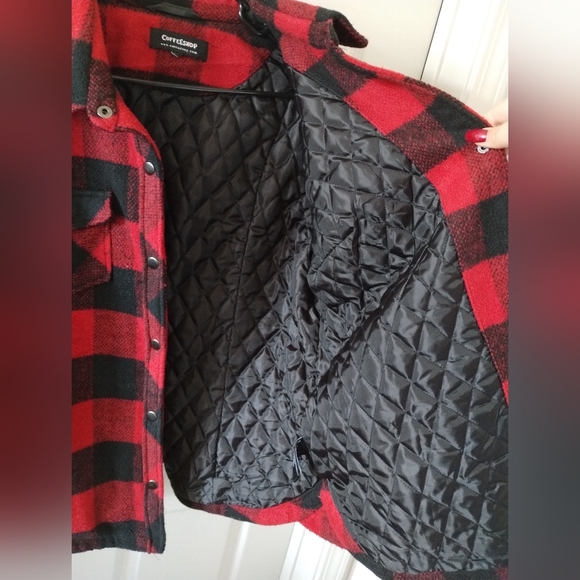 Coffeeshop Plaid Shacket Size XL NWOT - Picture 8 of 8